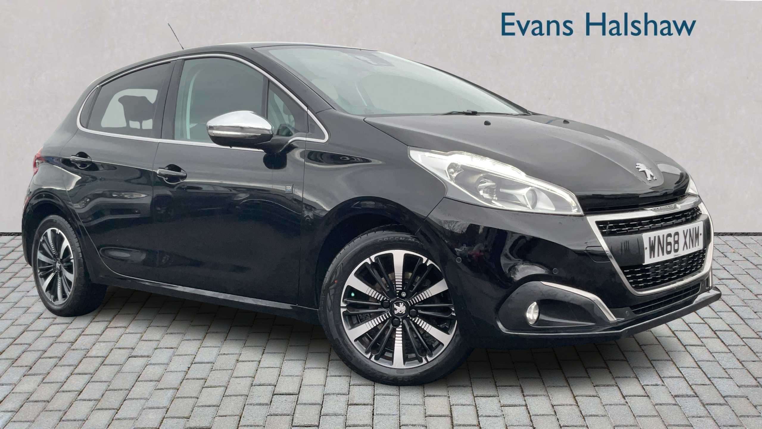 Main listing image - Peugeot 208
