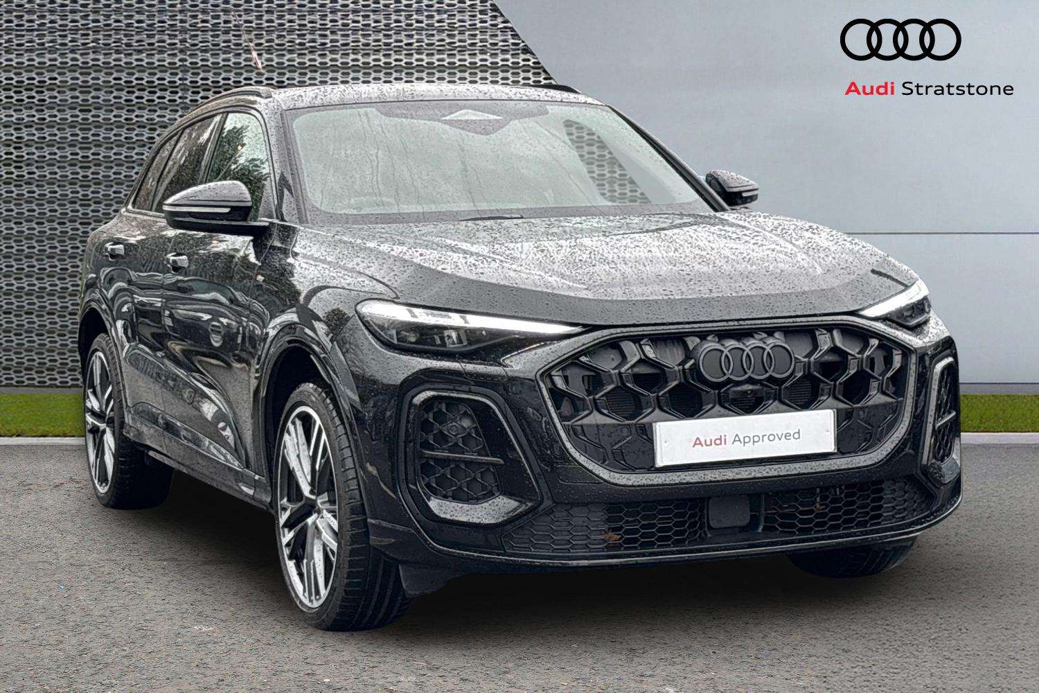 Main listing image - Audi Q5