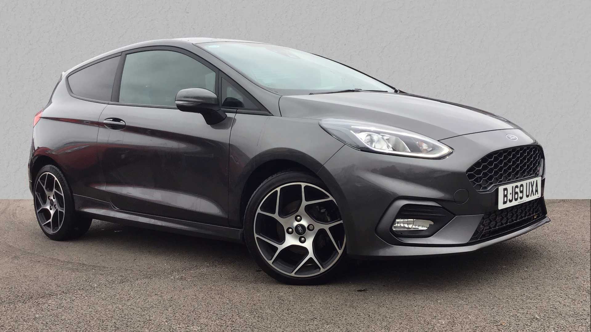 Main listing image - Ford Fiesta ST