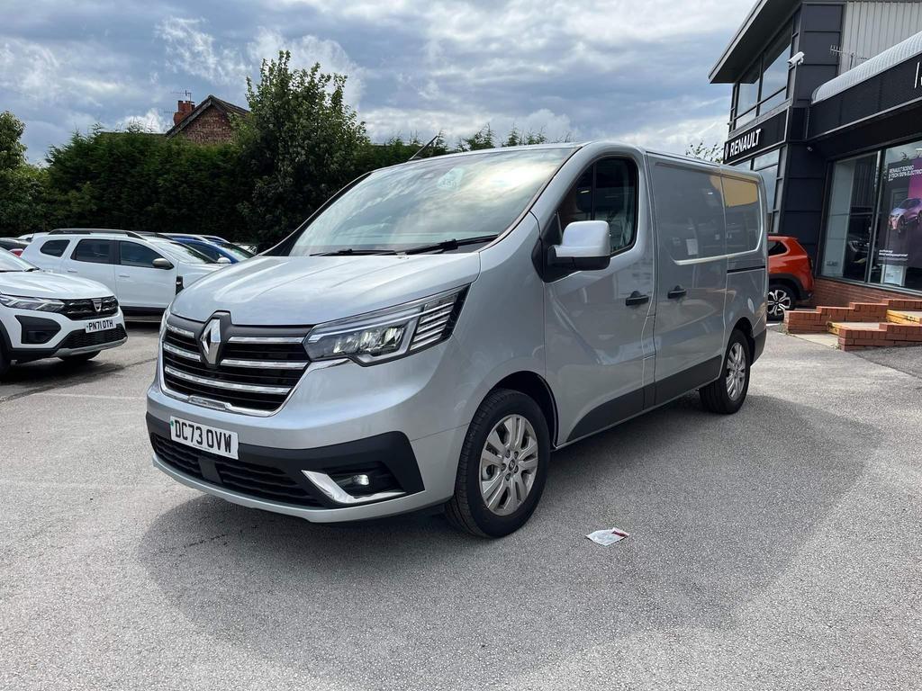 Main listing image - Renault Trafic