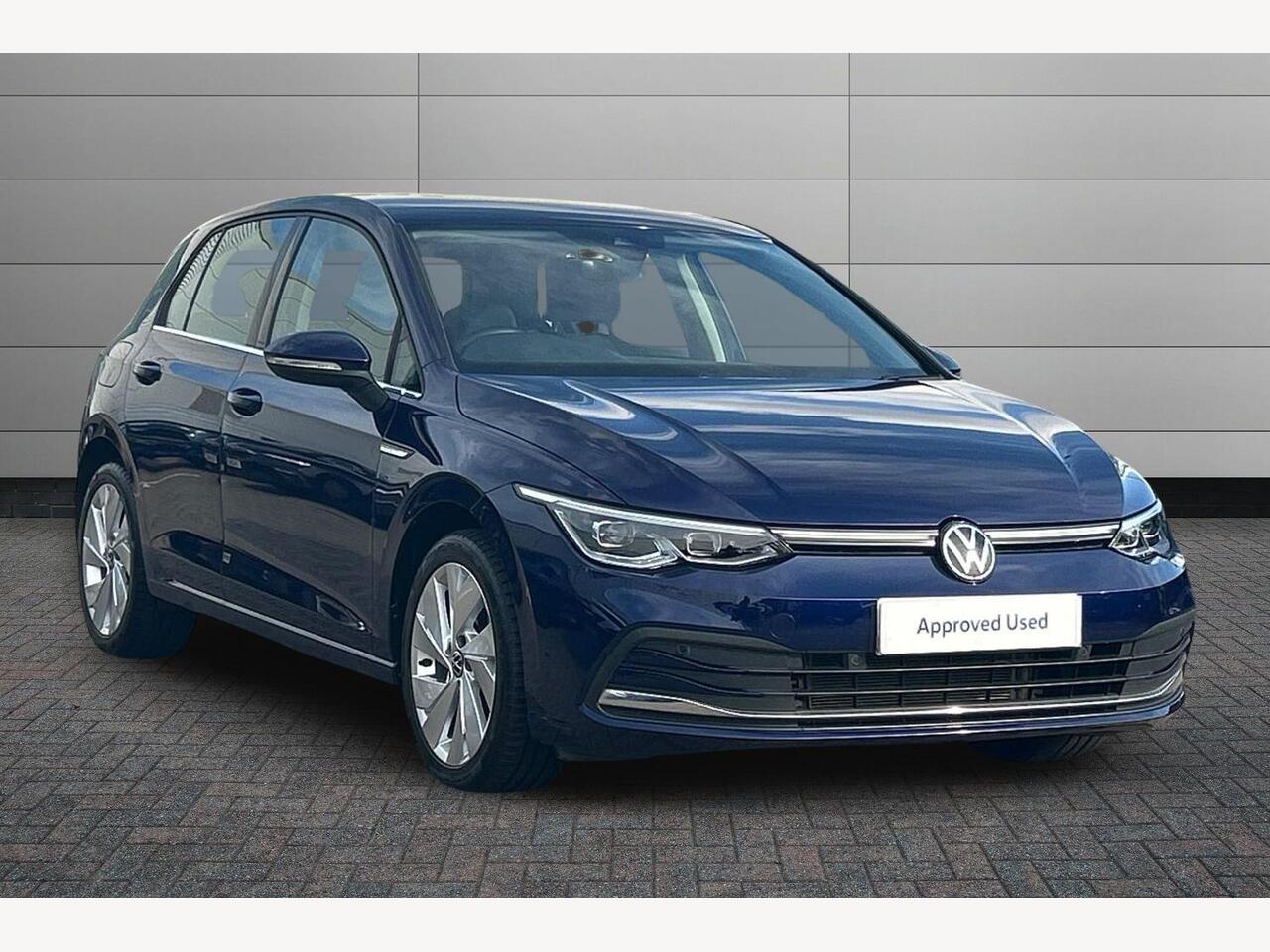 Main listing image - Volkswagen Golf