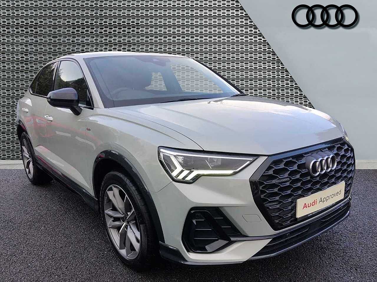 Main listing image - Audi Q3