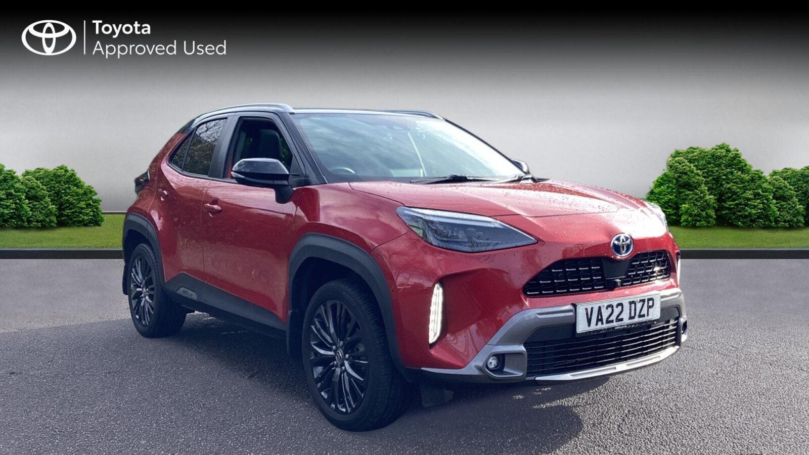 Main listing image - Toyota Yaris Cross