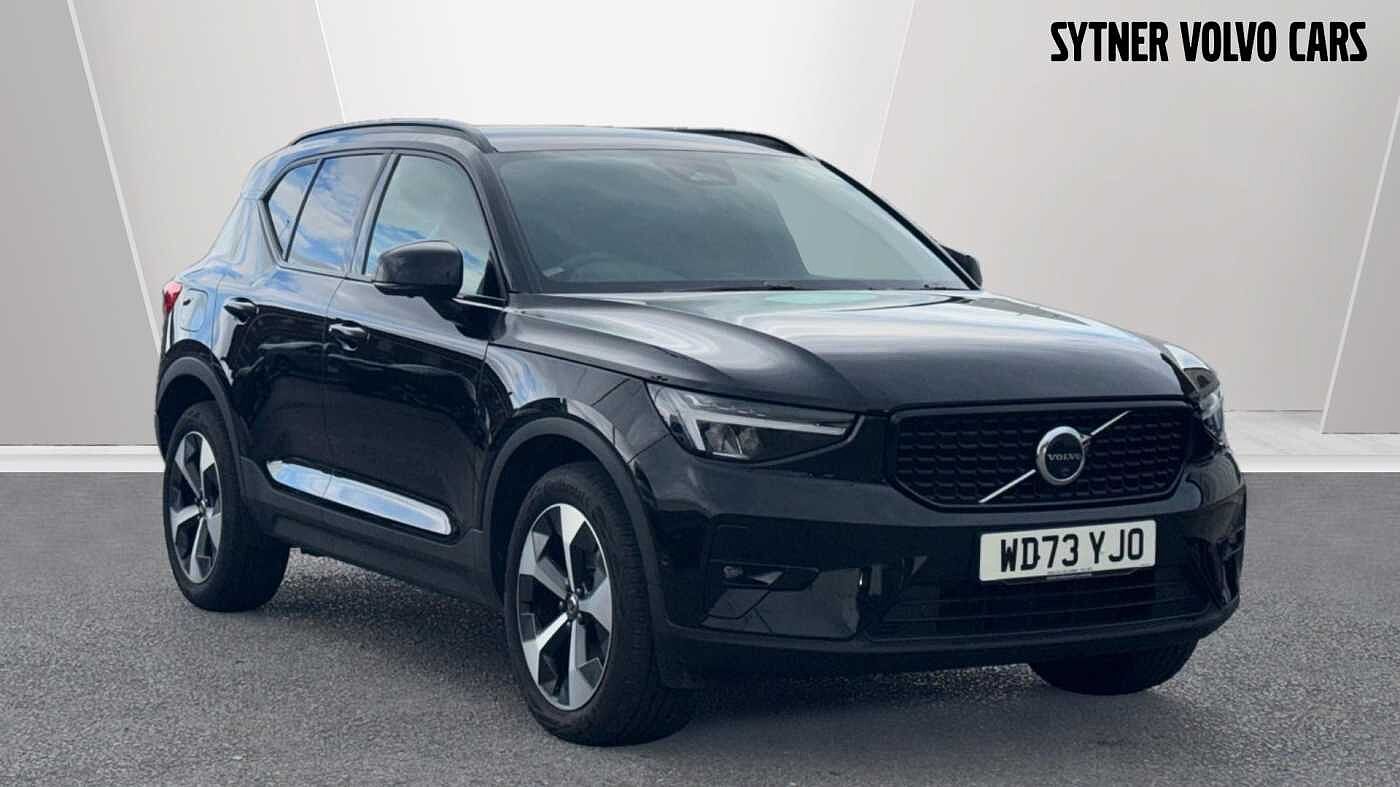 Main listing image - Volvo XC40