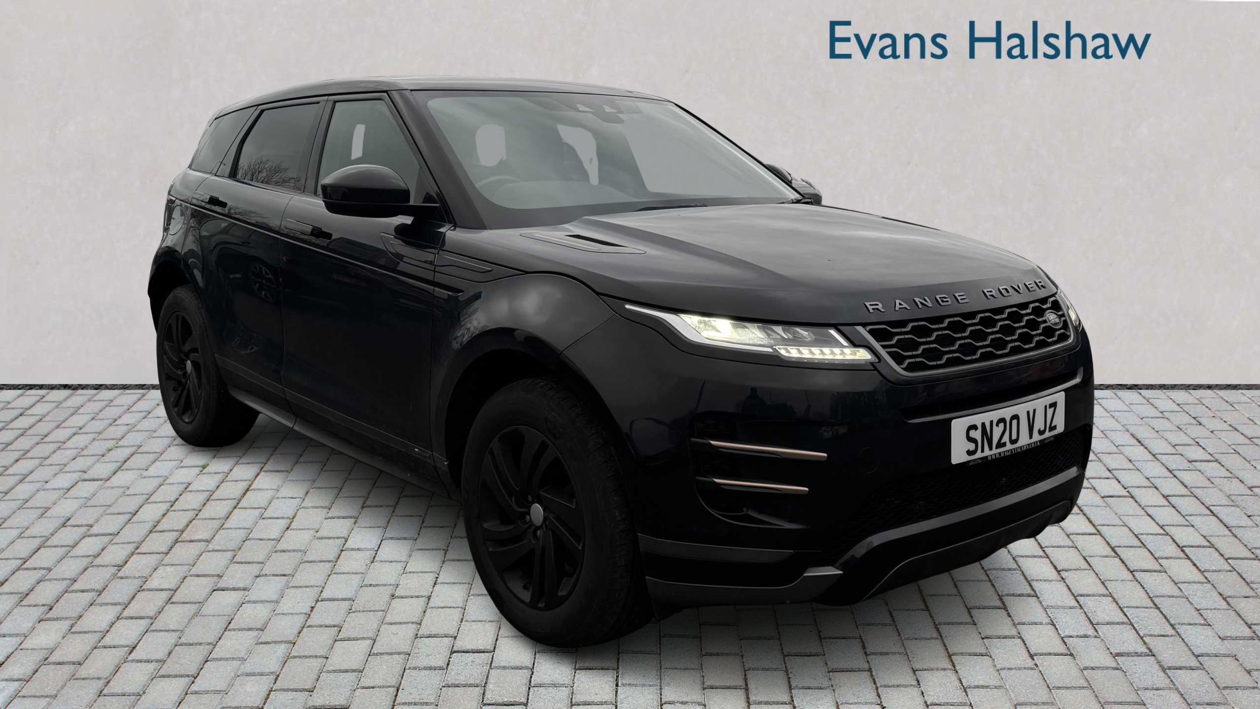 Main listing image - Land Rover Range Rover Evoque