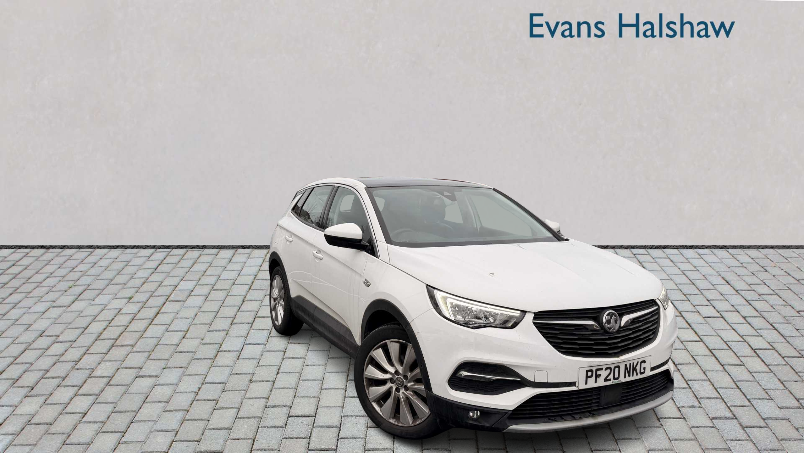 Main listing image - Vauxhall Grandland X