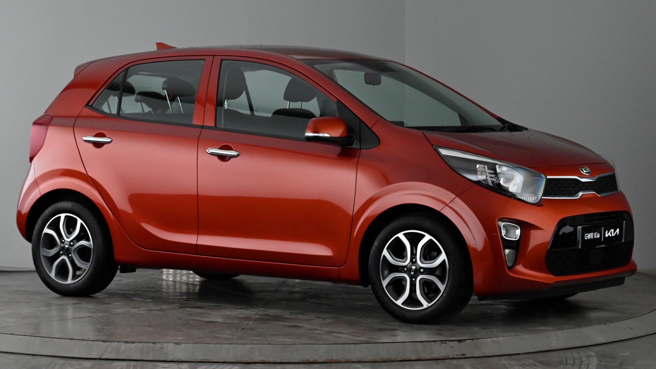 Main listing image - Kia Picanto