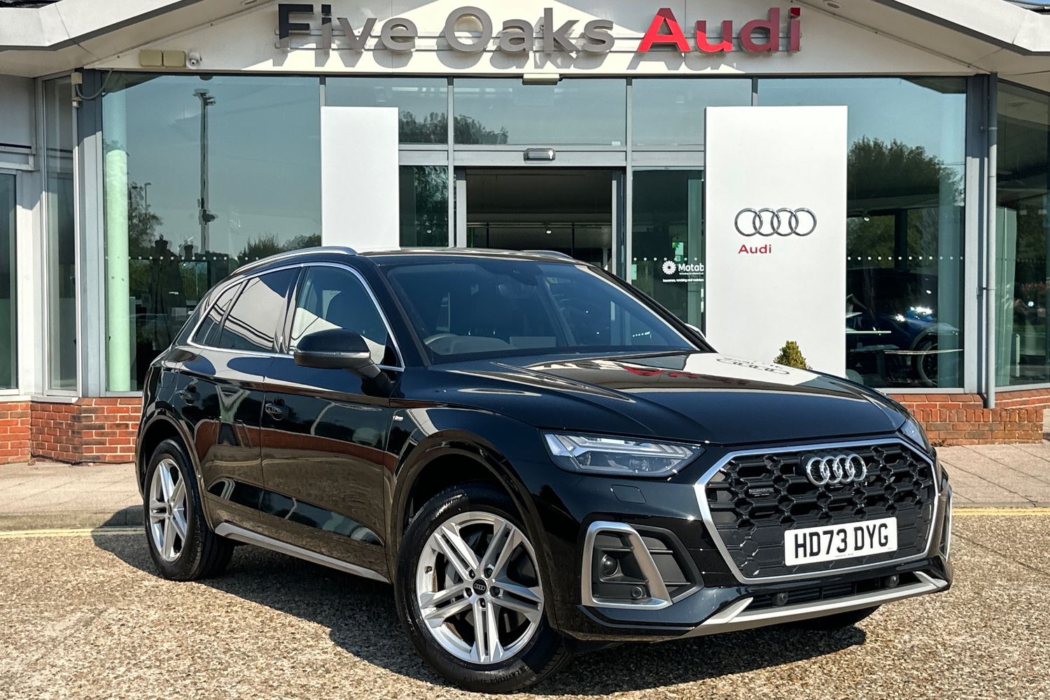 Main listing image - Audi Q5