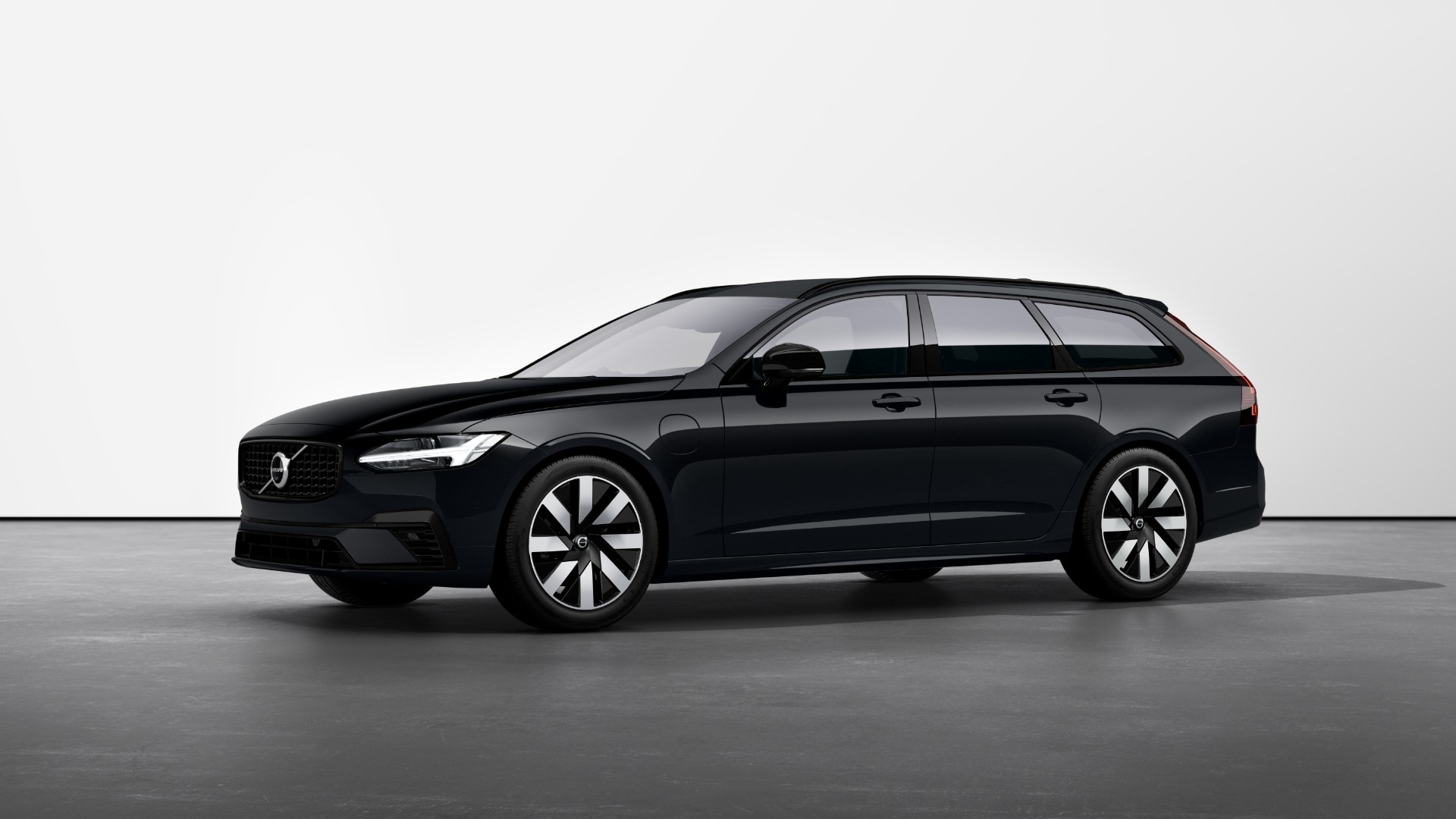 Main listing image - Volvo V90