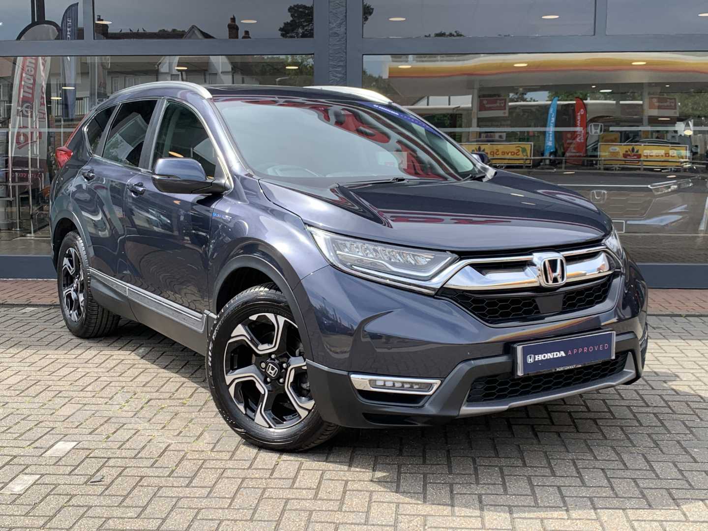 Main listing image - Honda CR-V
