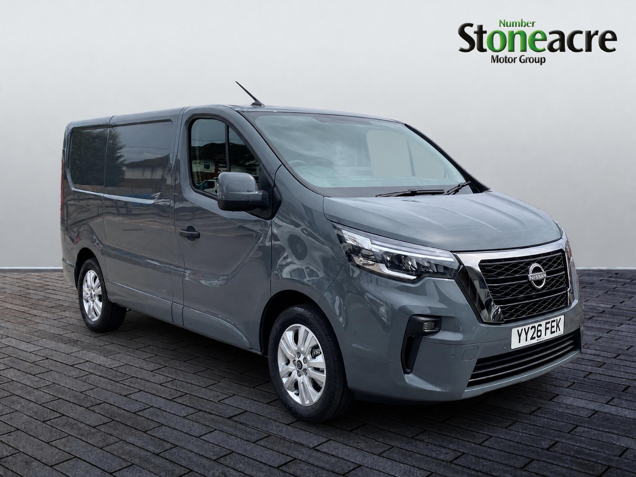 Main listing image - Nissan Primastar
