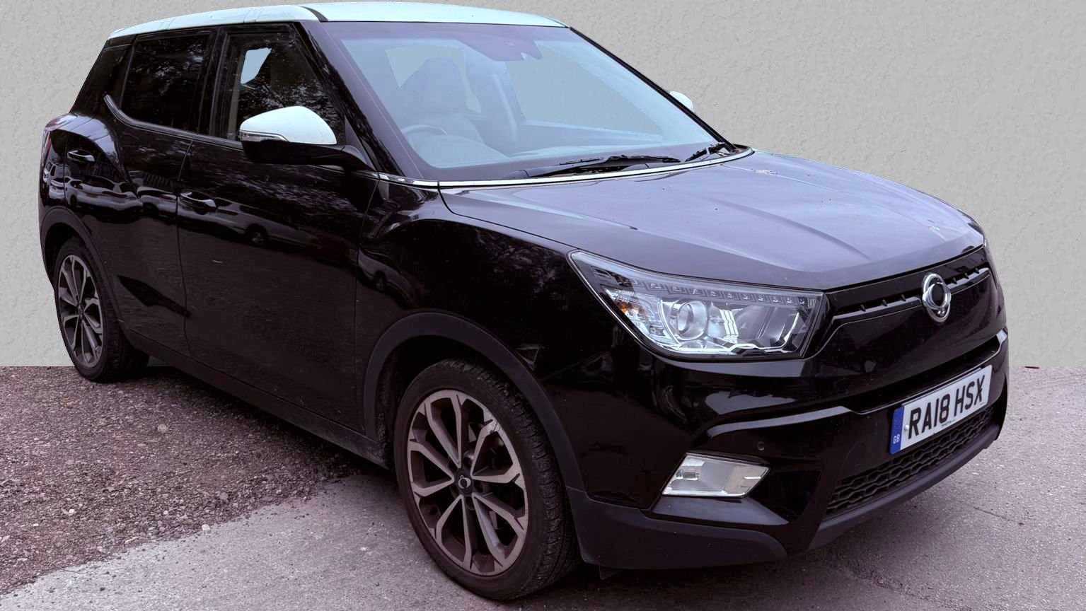 Main listing image - SsangYong Tivoli