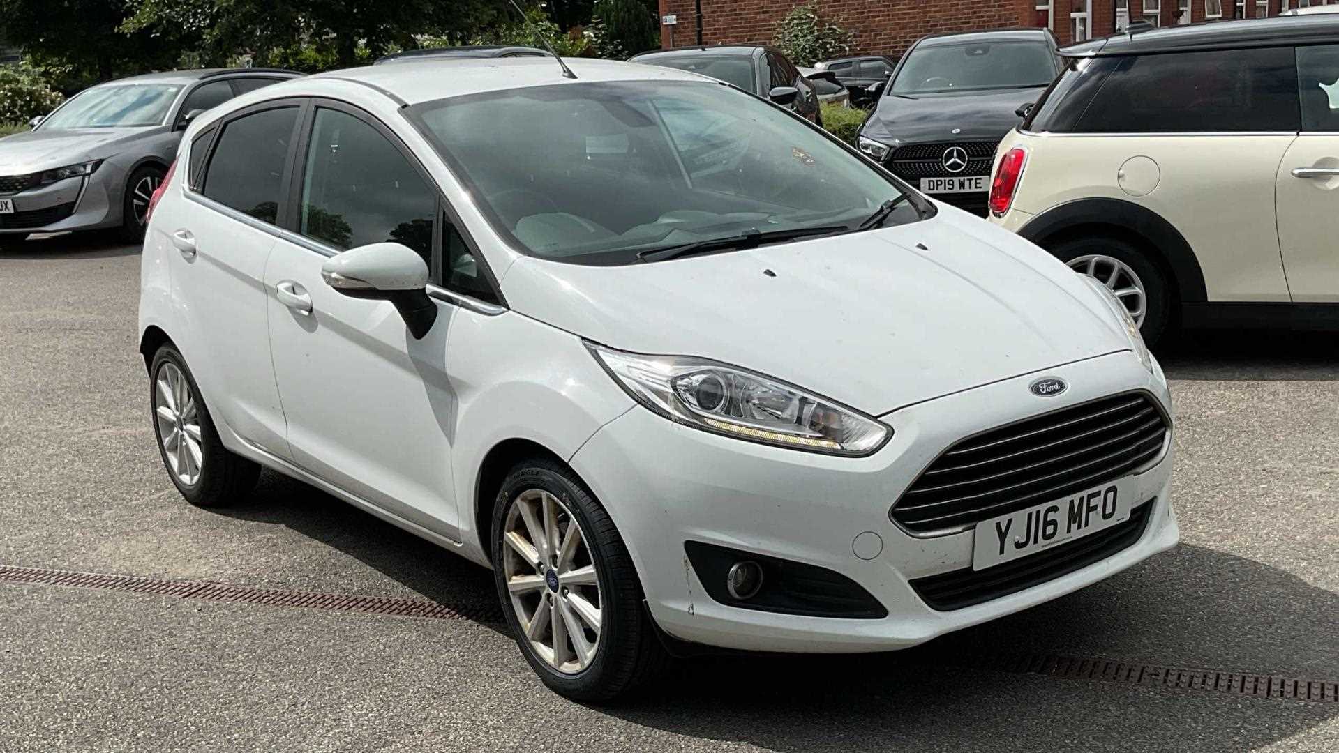 Main listing image - Ford Fiesta