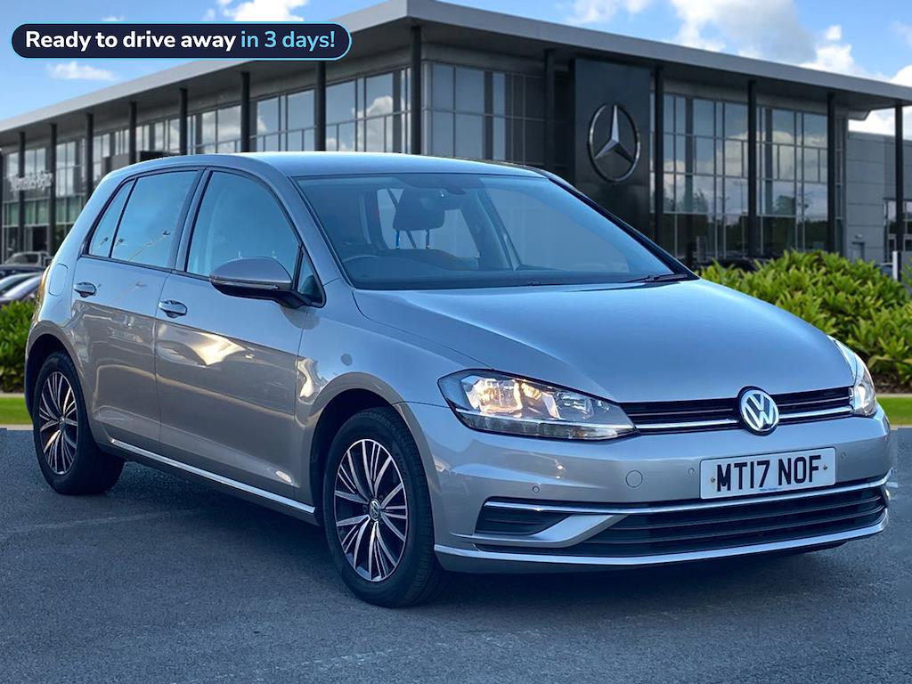 Main listing image - Volkswagen Golf