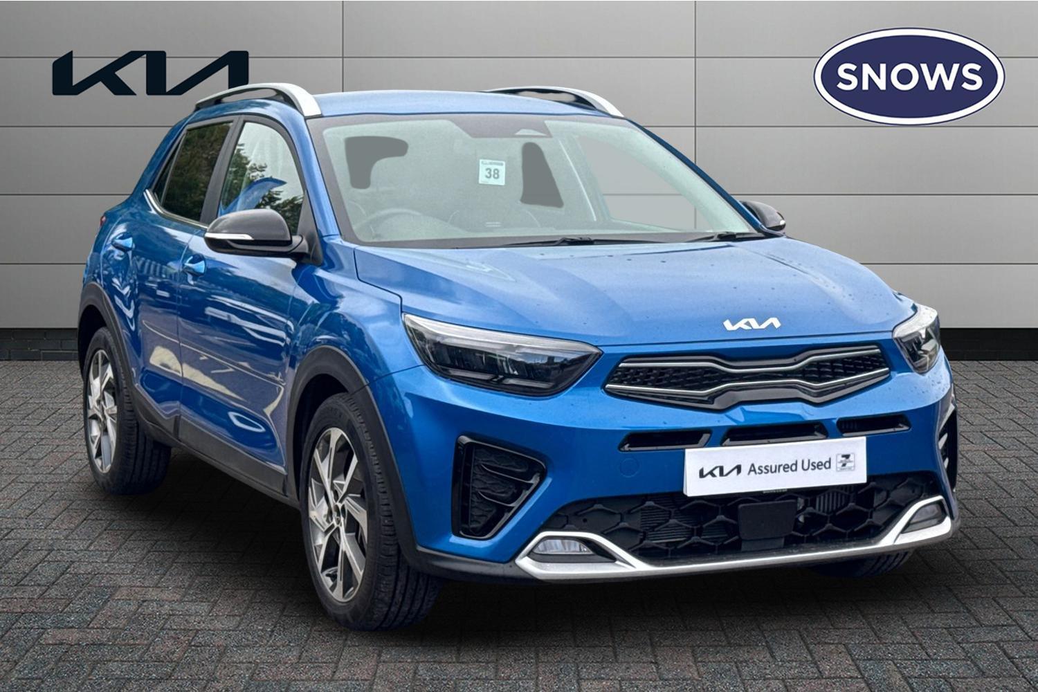 Main listing image - Kia Stonic