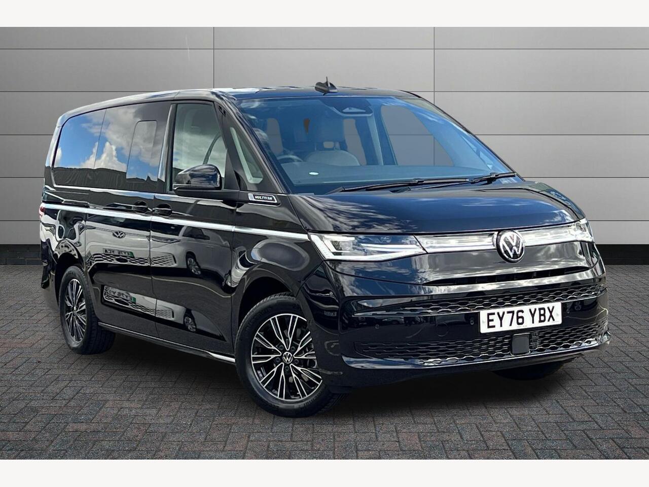 Main listing image - Volkswagen Multivan