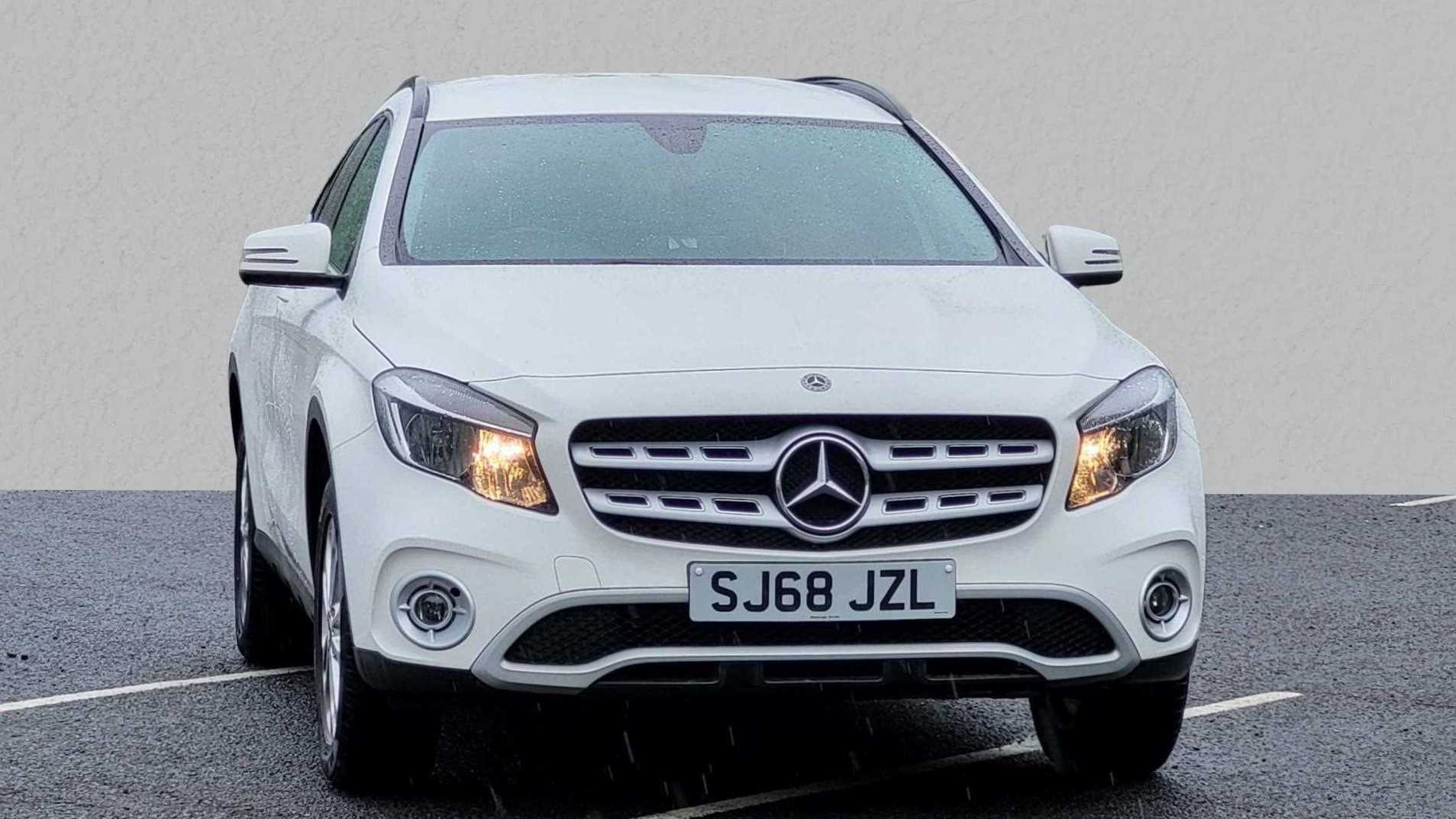 Main listing image - Mercedes-Benz GLA