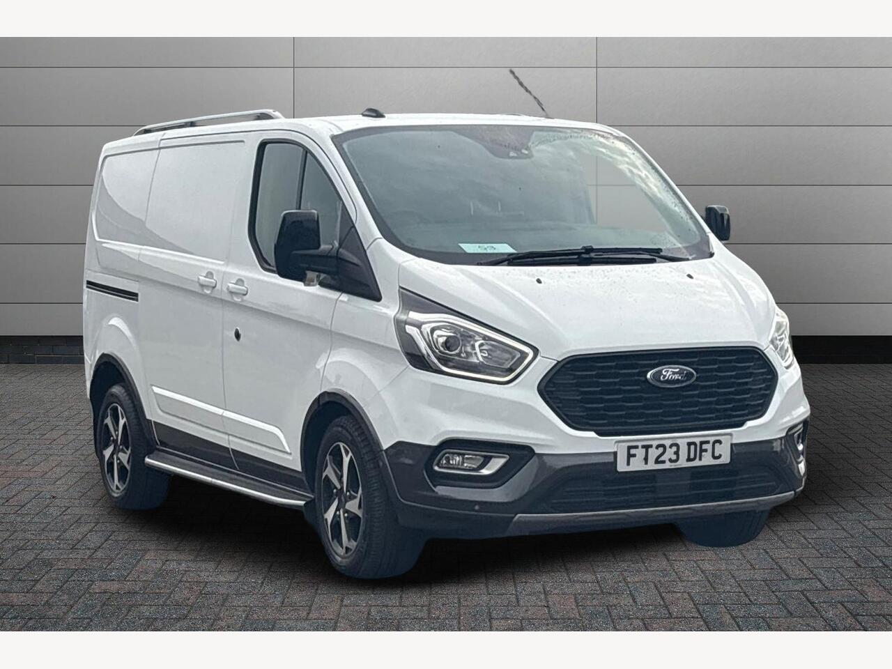 Main listing image - Ford Transit Custom