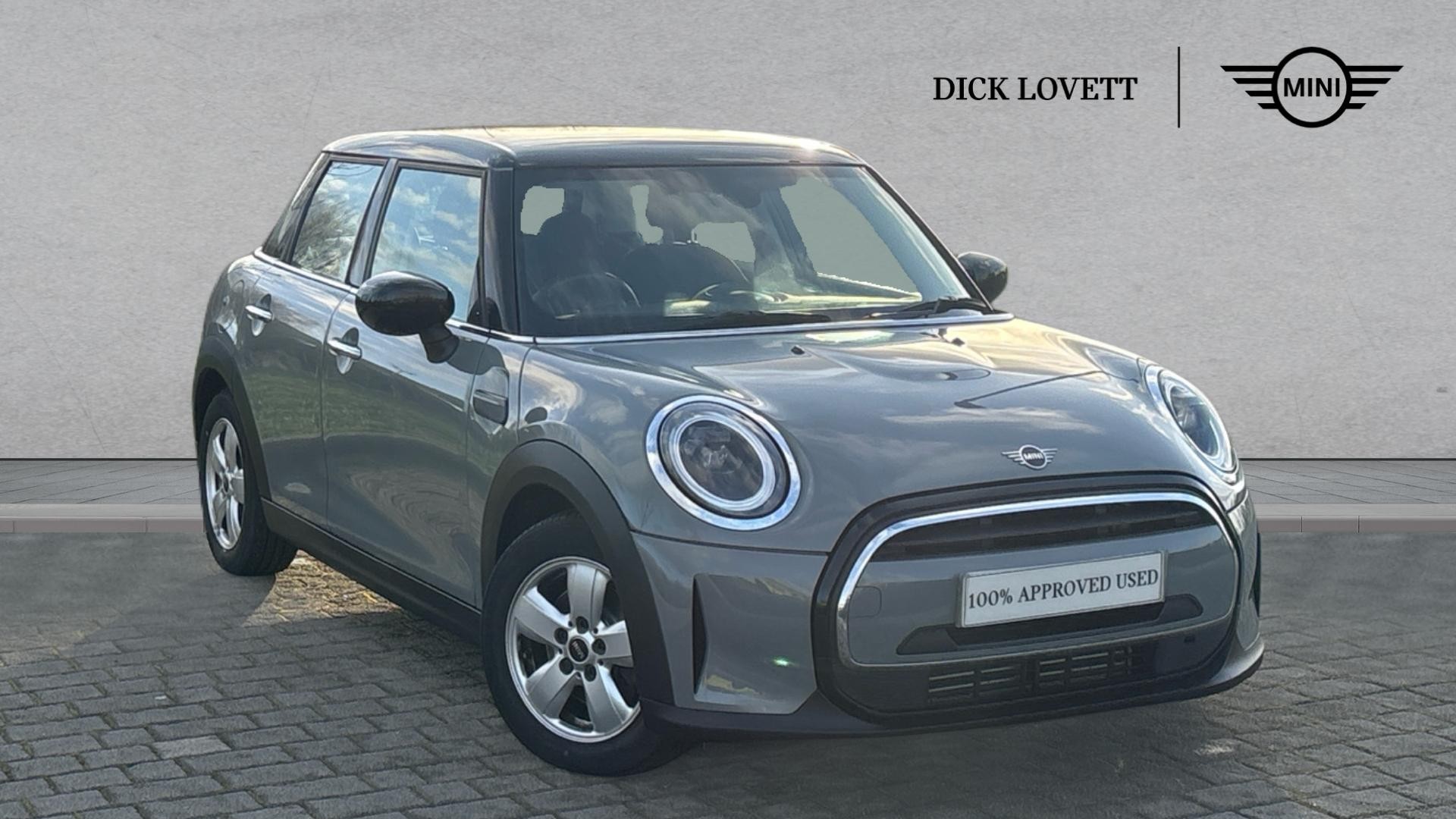 Main listing image - MINI Hatchback 5dr