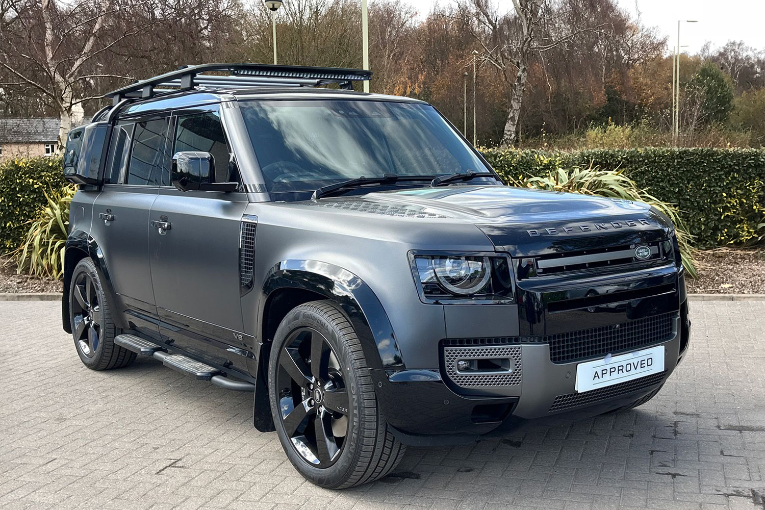 Main listing image - Land Rover Defender