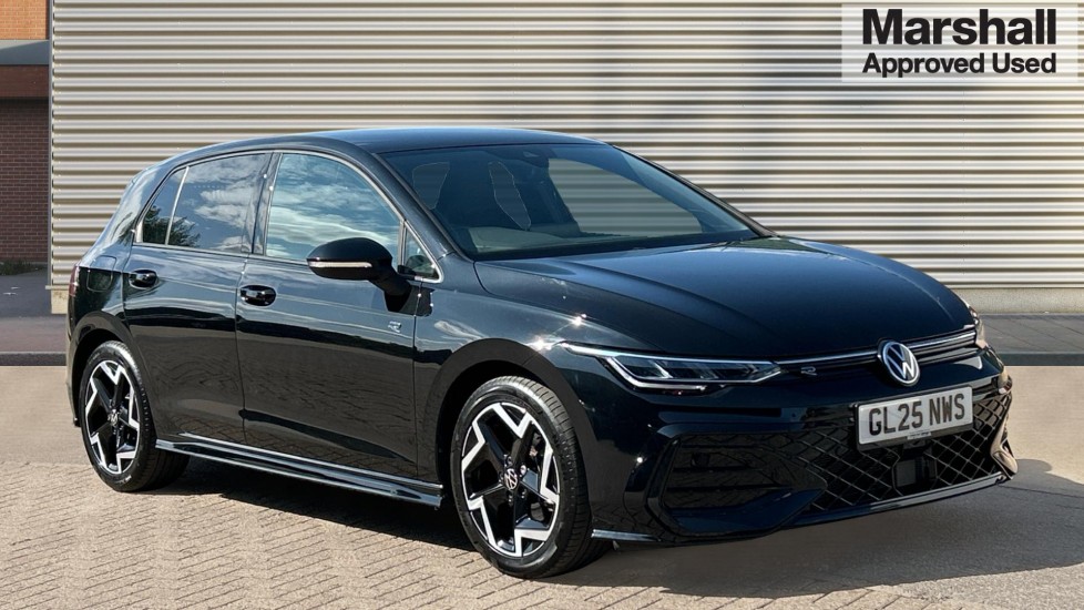 Main listing image - Volkswagen Golf