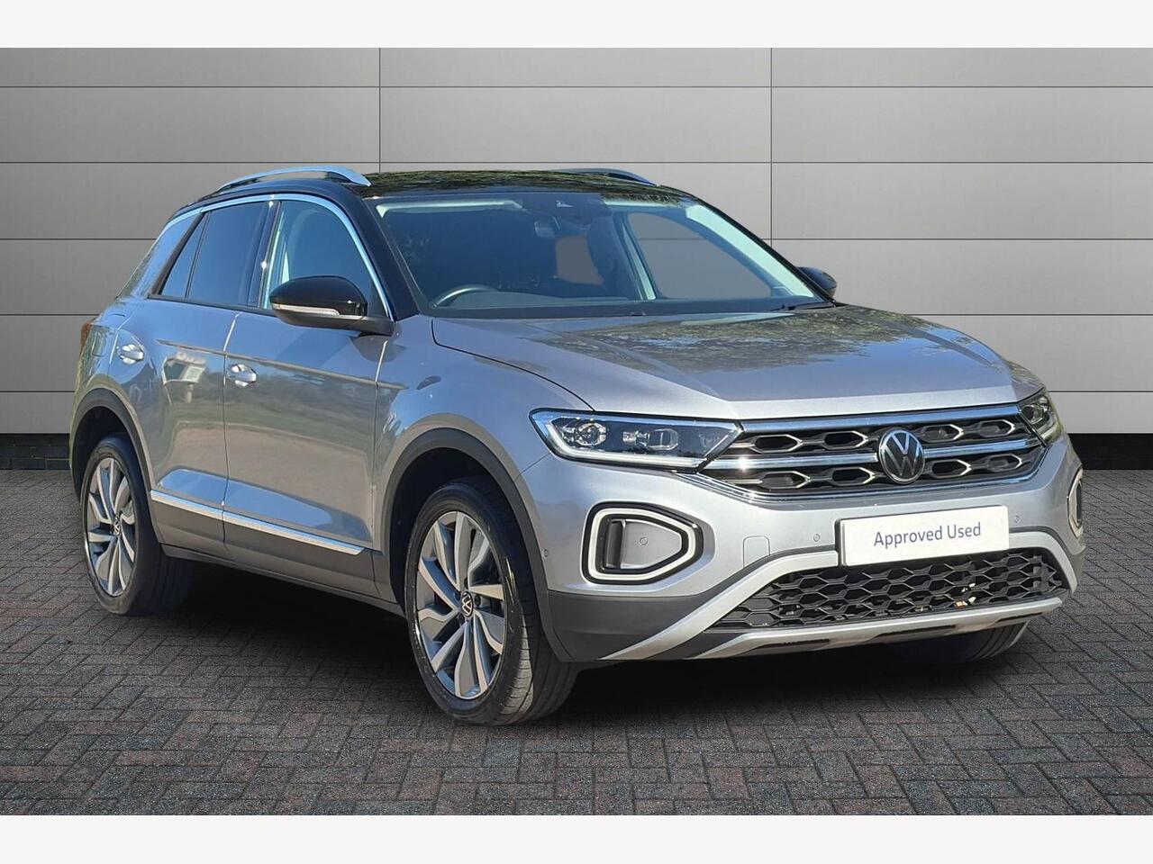 Main listing image - Volkswagen T-Roc