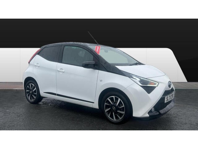 Main listing image - Toyota Aygo