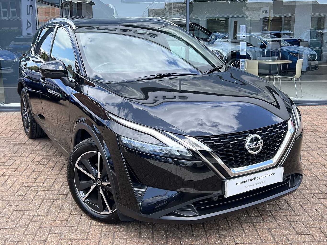 Main listing image - Nissan Qashqai