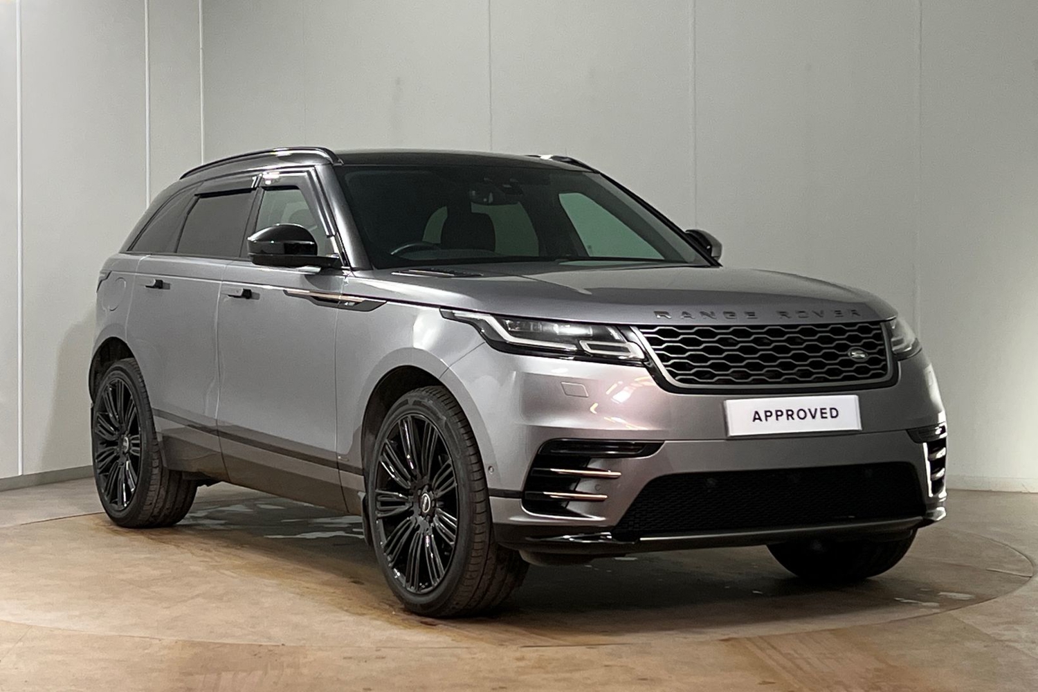 Main listing image - Land Rover Range Rover Velar