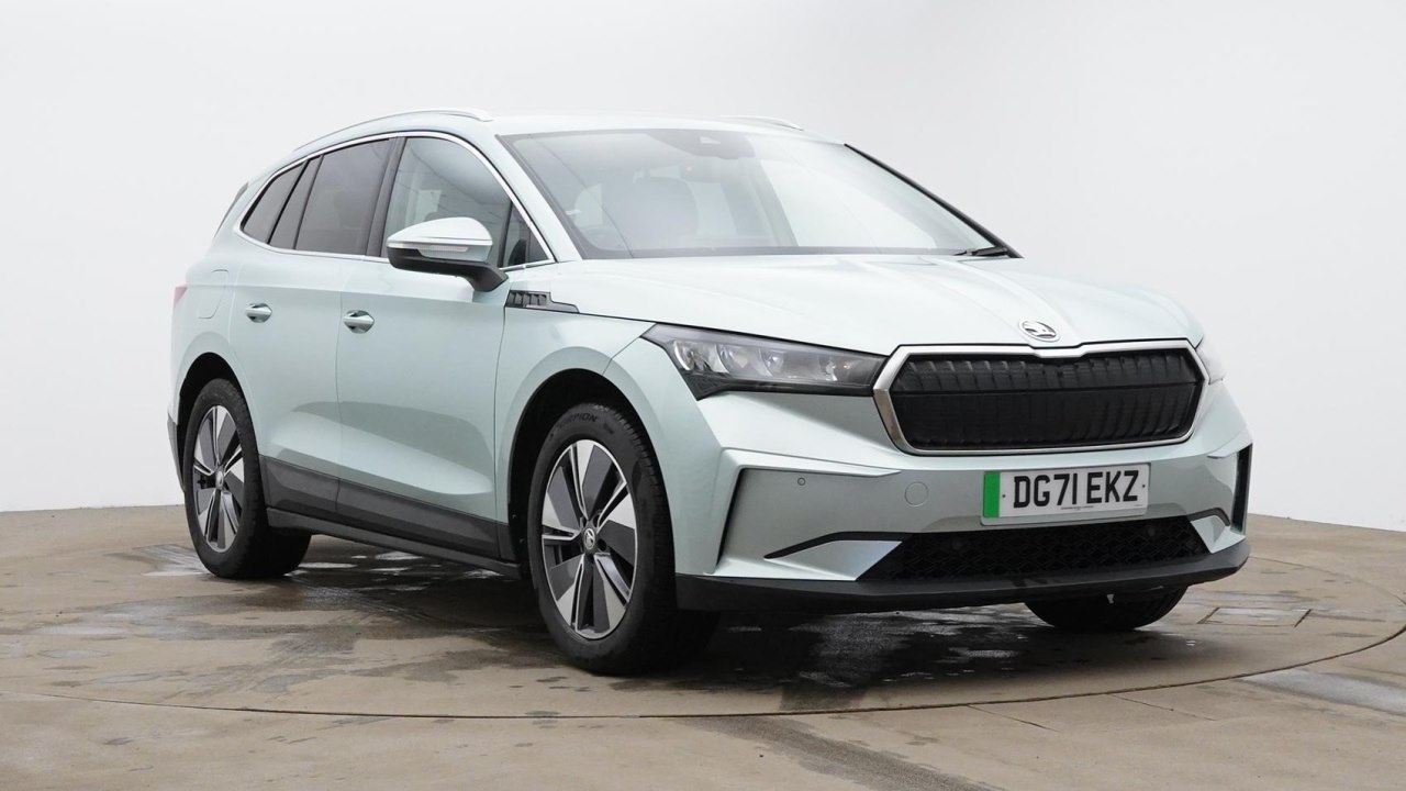 Main listing image - Skoda Enyaq