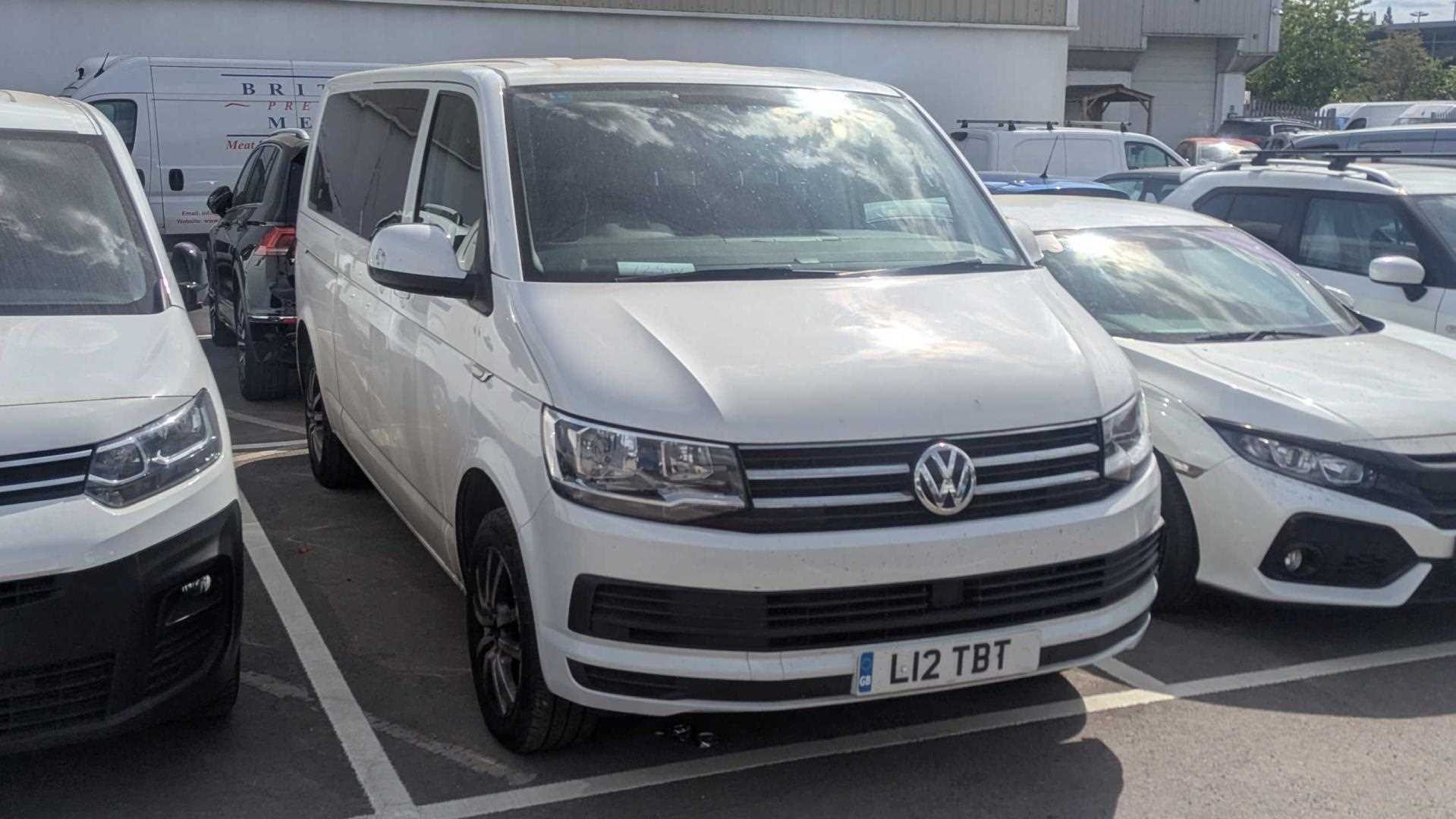 Main listing image - Volkswagen Transporter