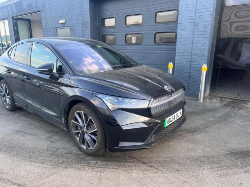 Main listing image - Skoda Enyaq