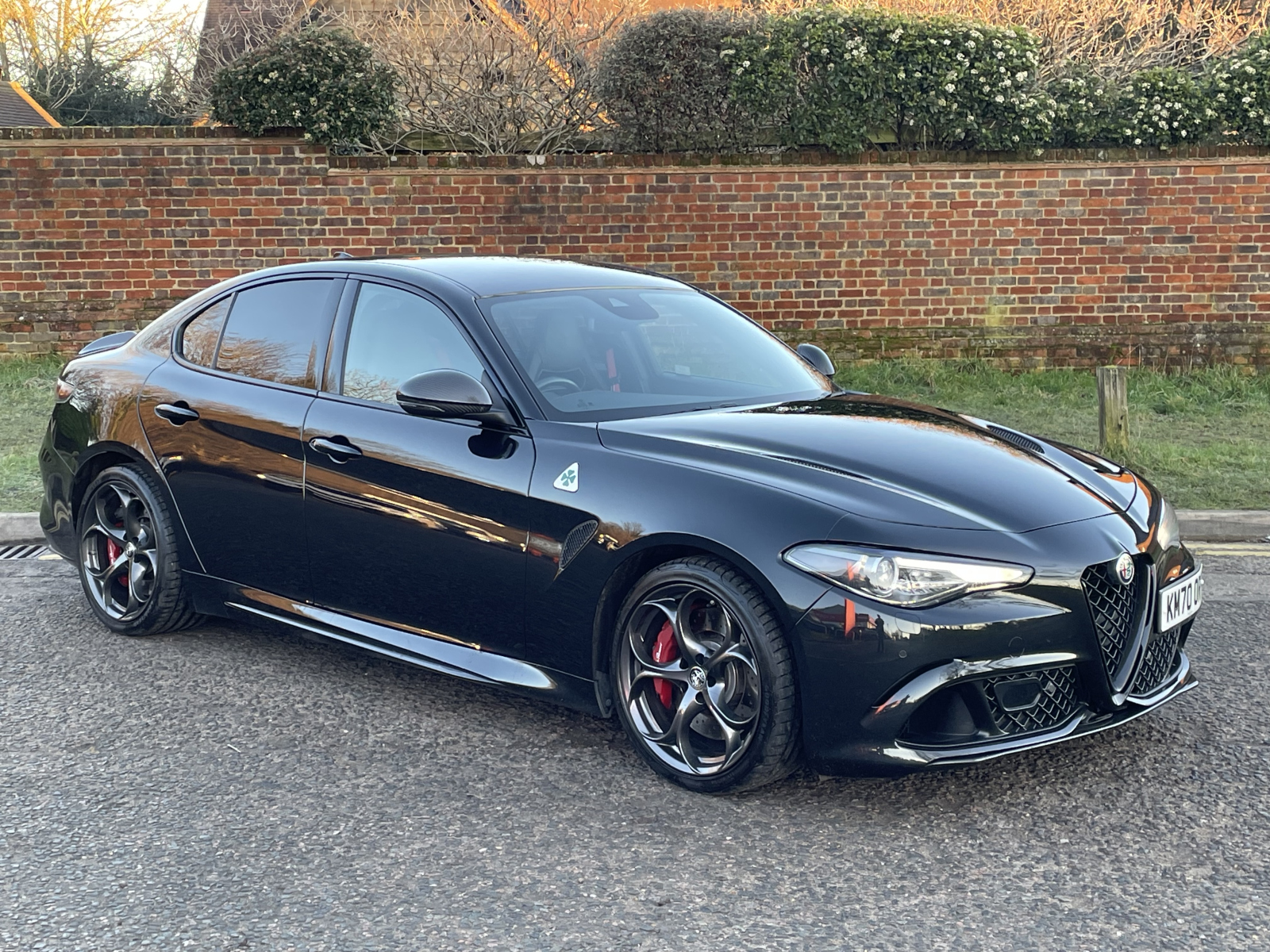 Main listing image - Alfa Romeo Giulia