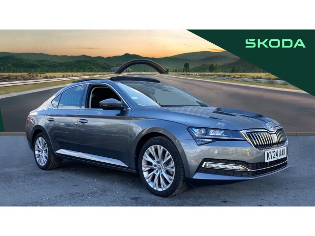 Main listing image - Skoda Superb