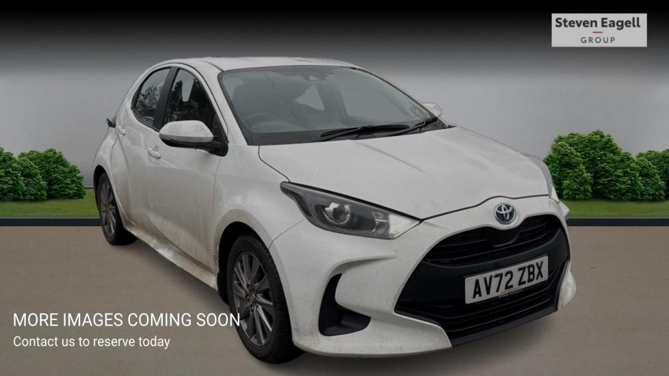 Main listing image - Toyota Yaris