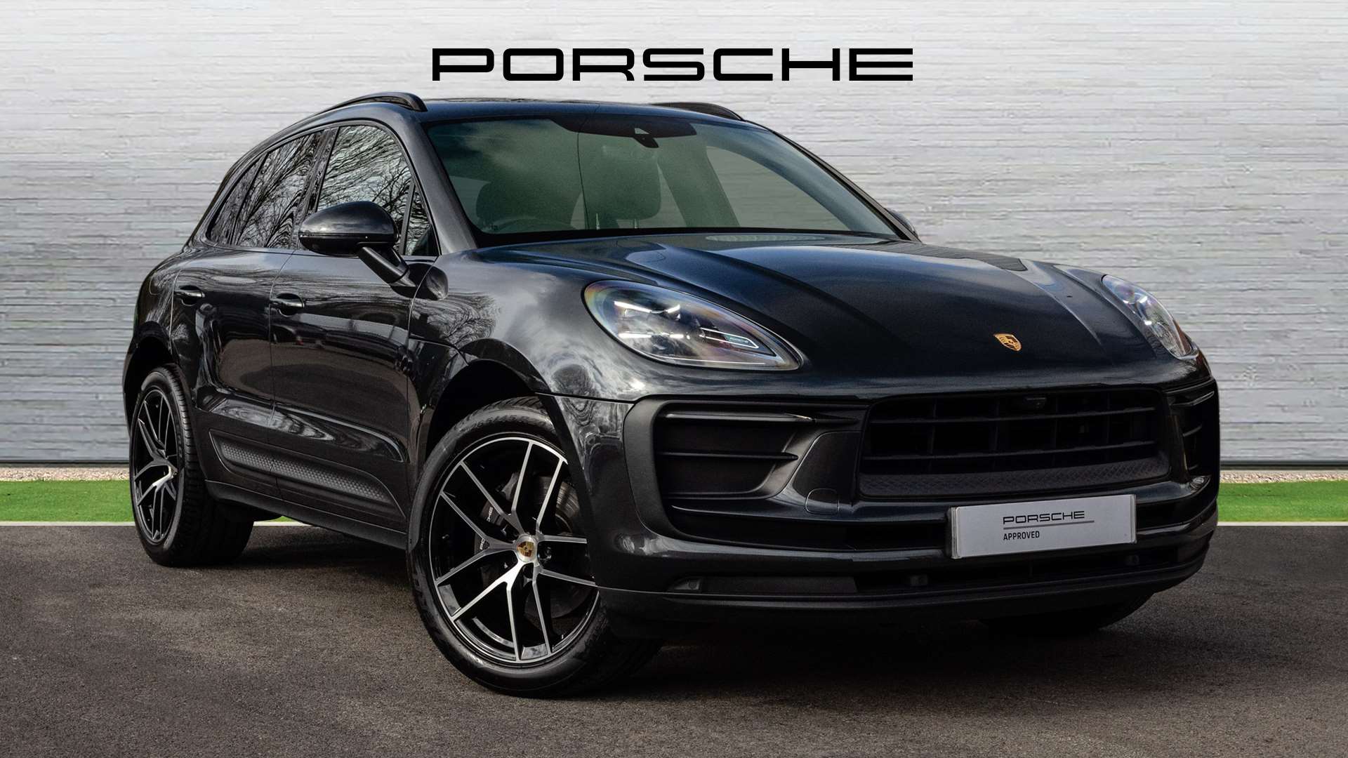 Main listing image - Porsche Macan