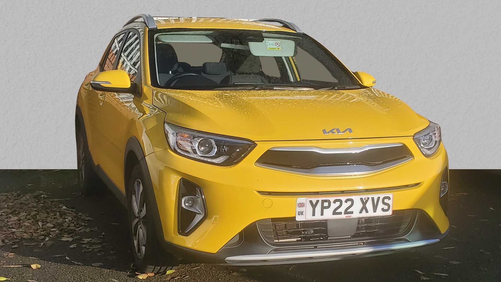 Main listing image - Kia Stonic