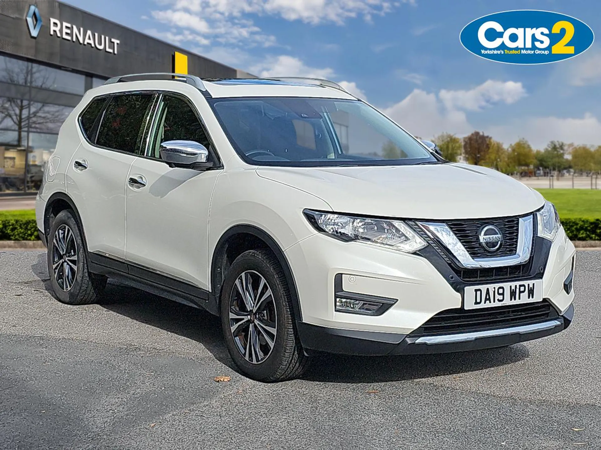 Main listing image - Nissan X-Trail