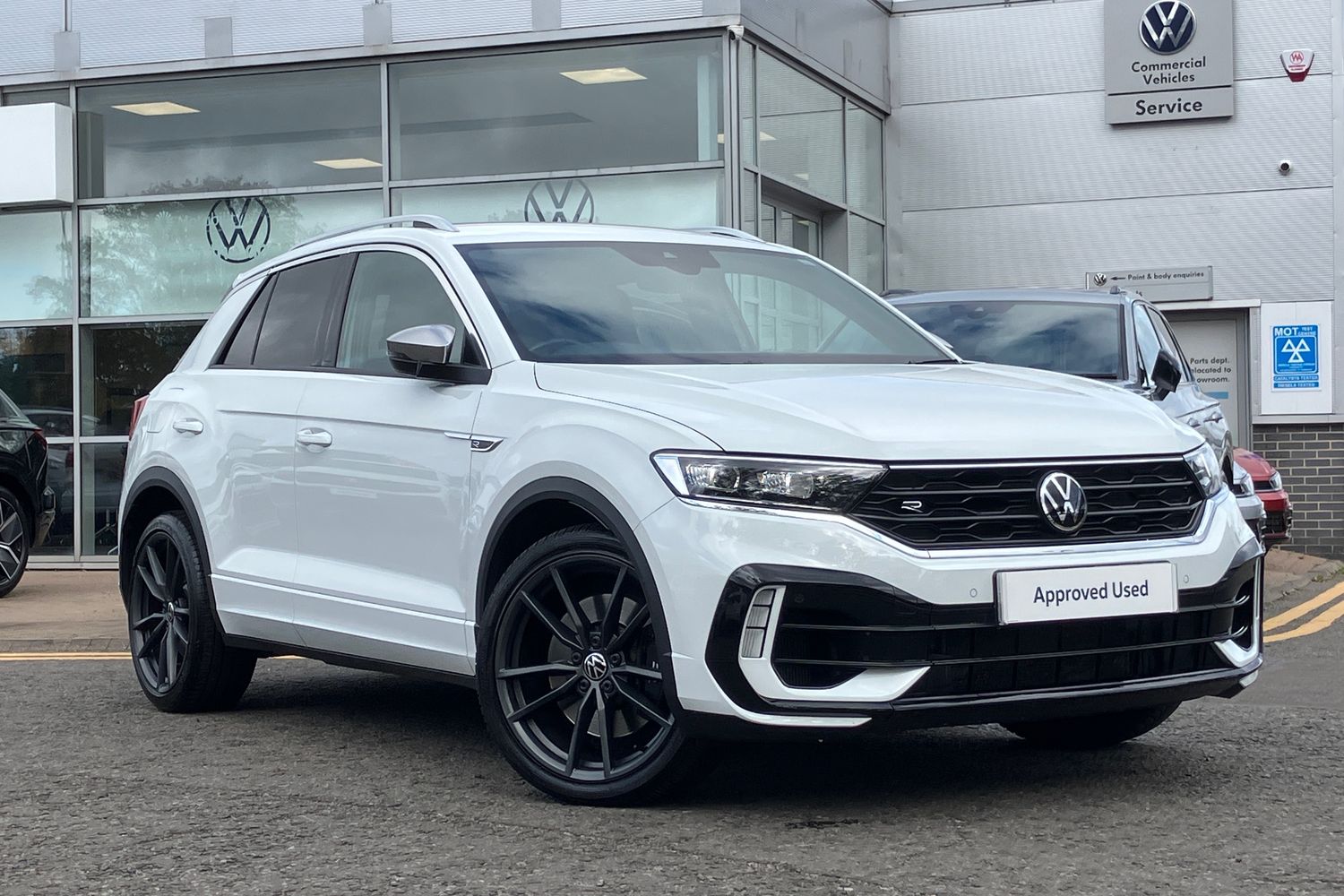 Main listing image - Volkswagen T-Roc