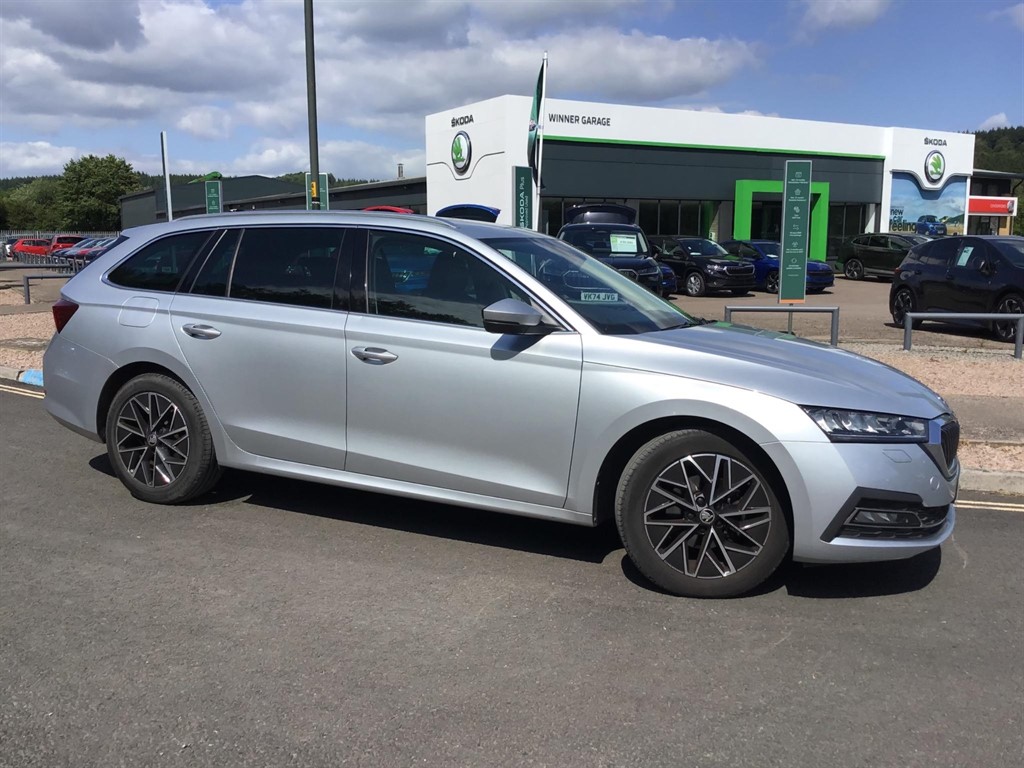 Main listing image - Skoda Octavia Estate
