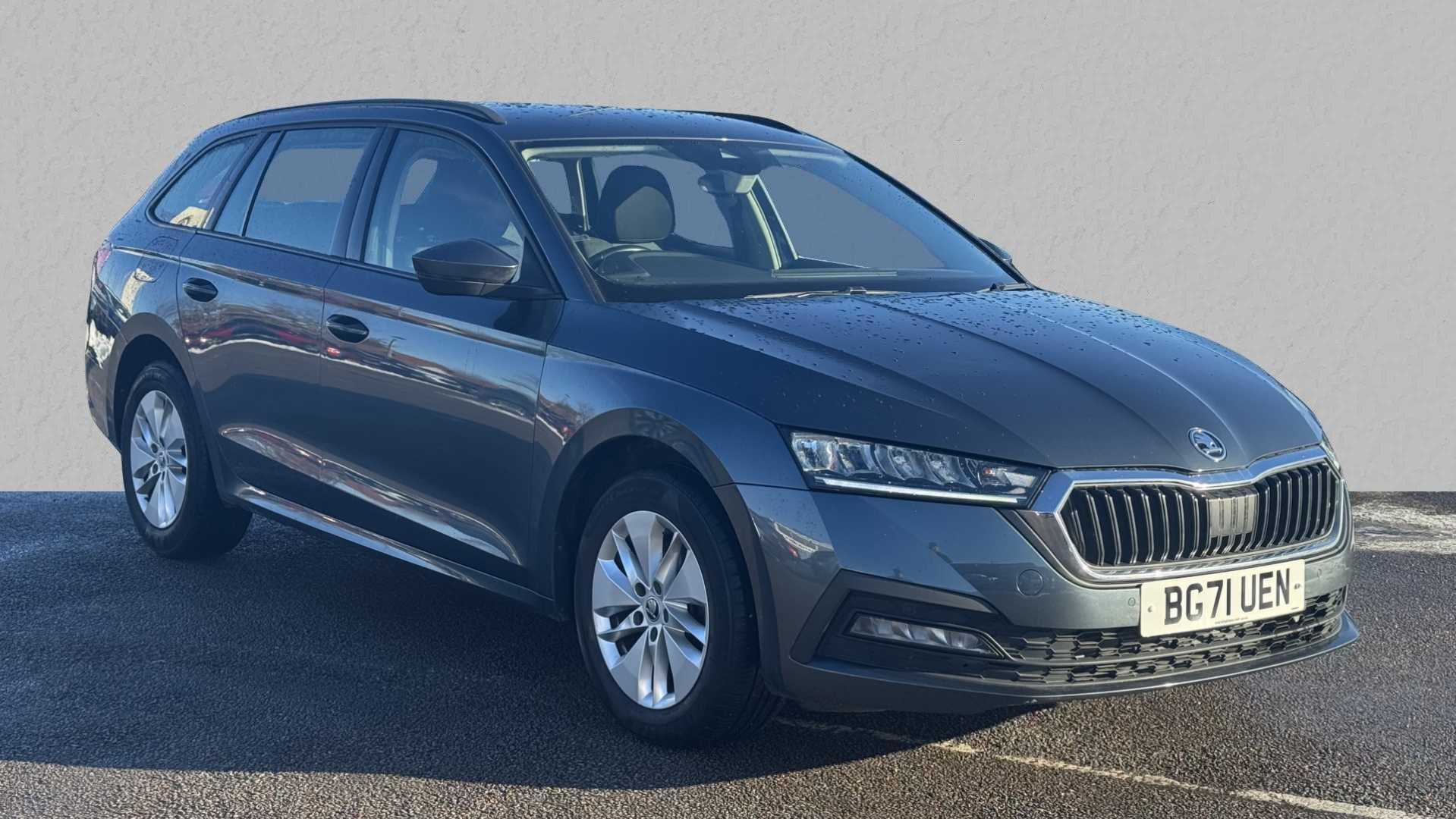 Main listing image - Skoda Octavia Estate