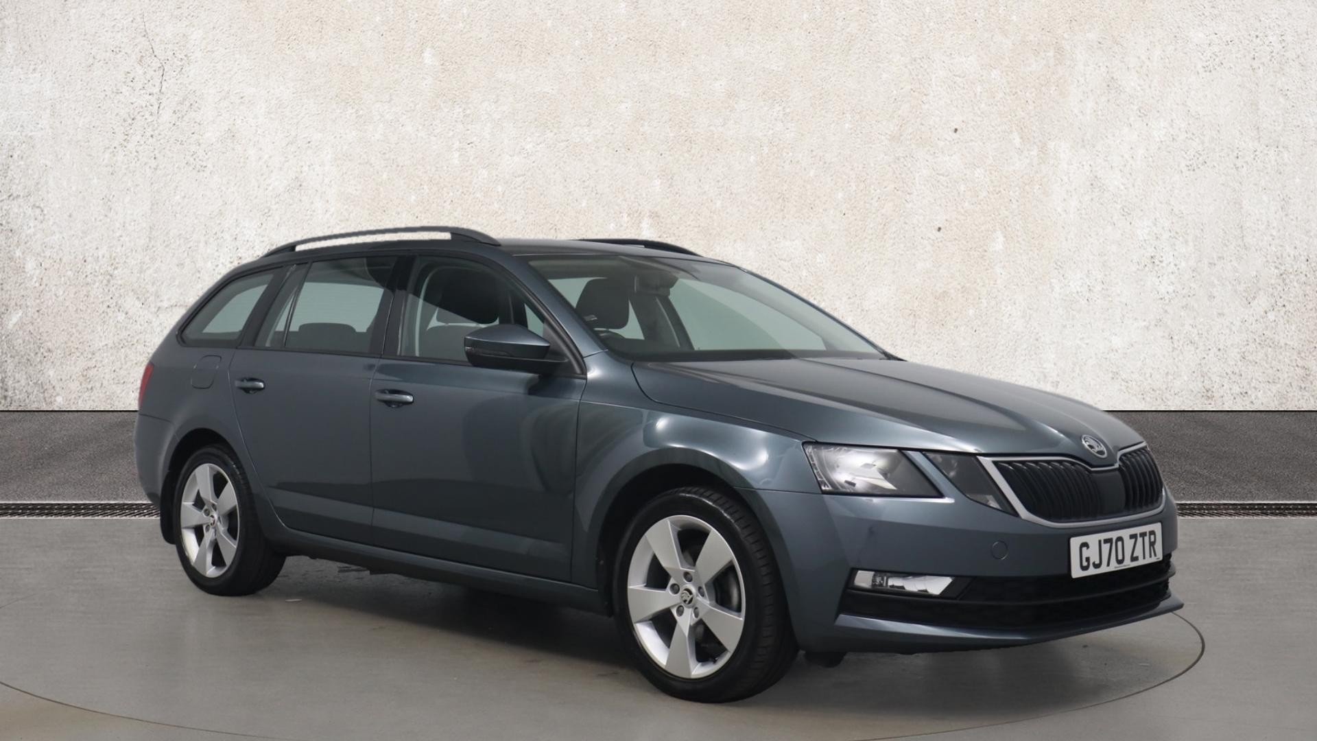 Main listing image - Skoda Octavia Estate