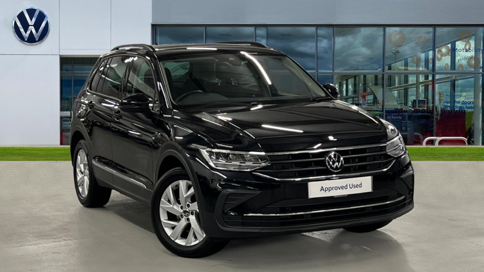 Main listing image - Volkswagen Tiguan