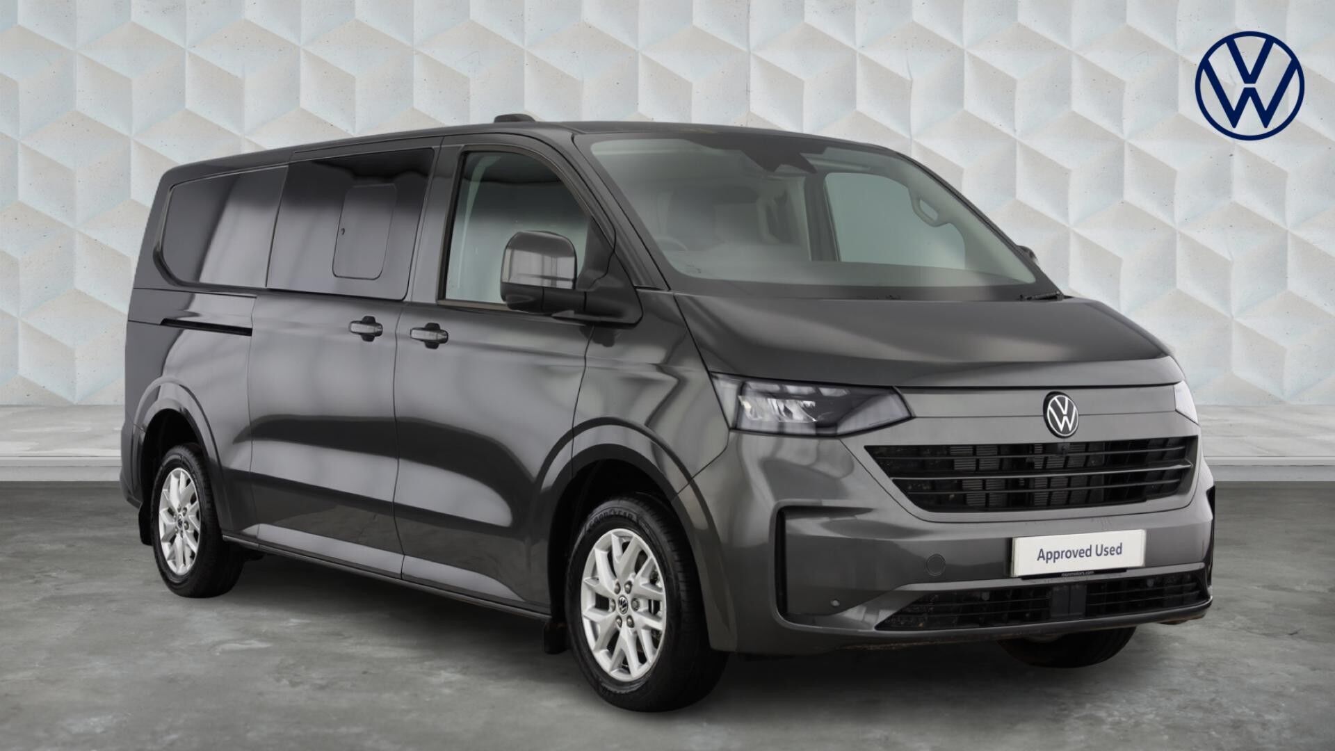 Main listing image - Volkswagen Transporter