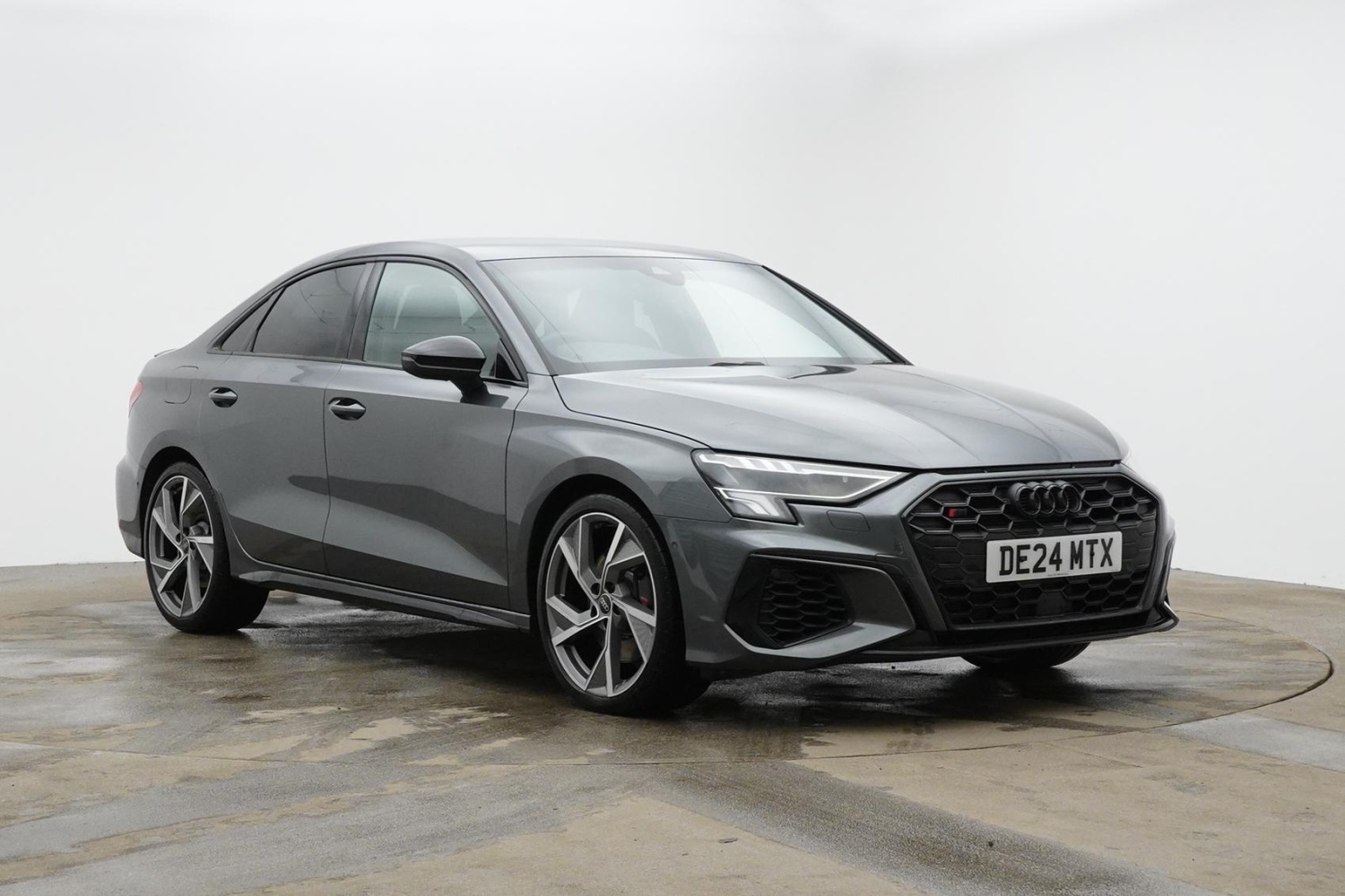 Main listing image - Audi S3