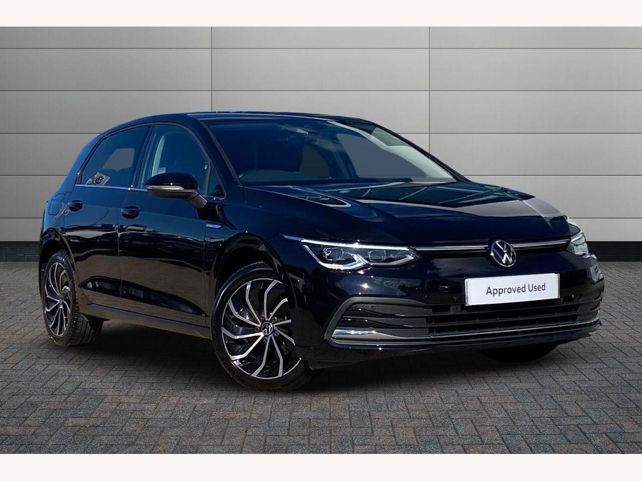 Main listing image - Volkswagen Golf