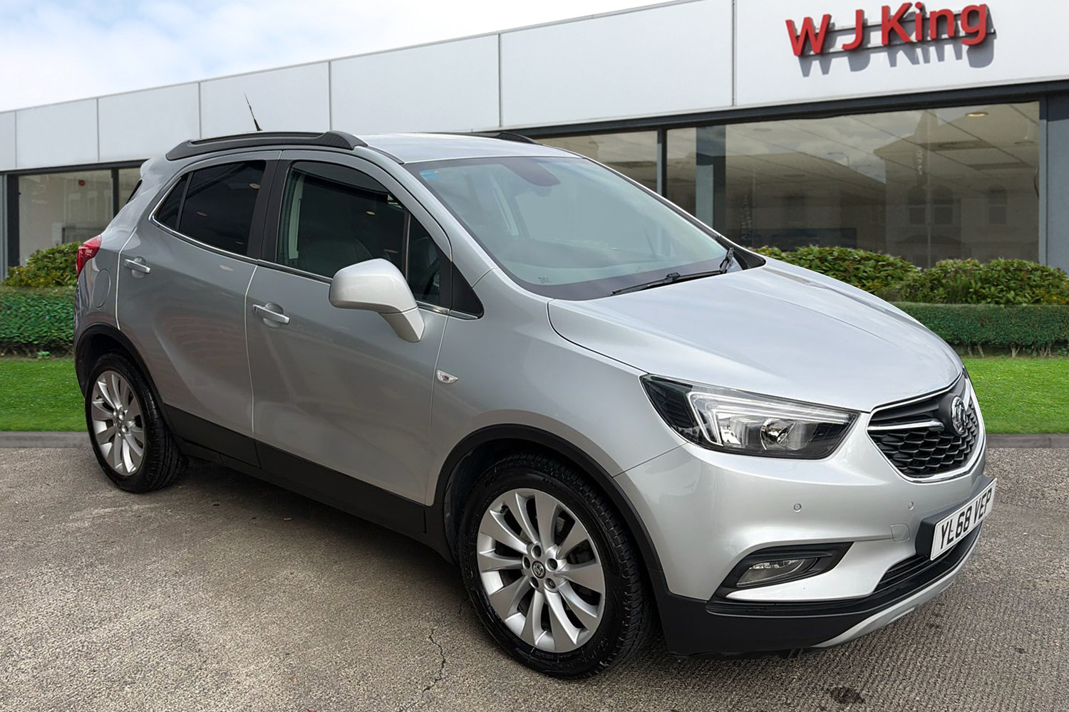 Main listing image - Vauxhall Mokka X