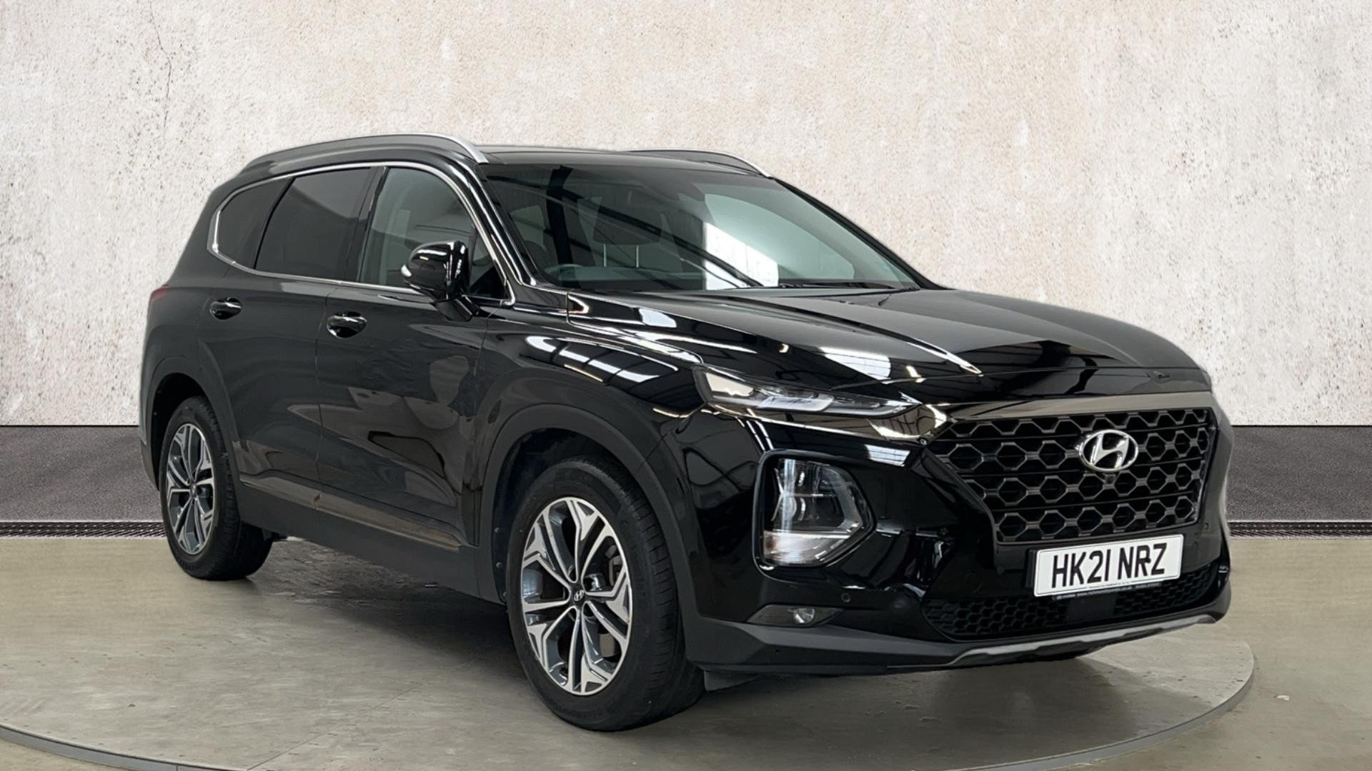 Main listing image - Hyundai Santa Fe