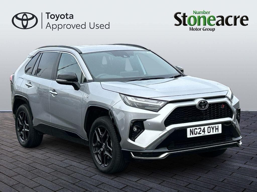 Main listing image - Toyota RAV4