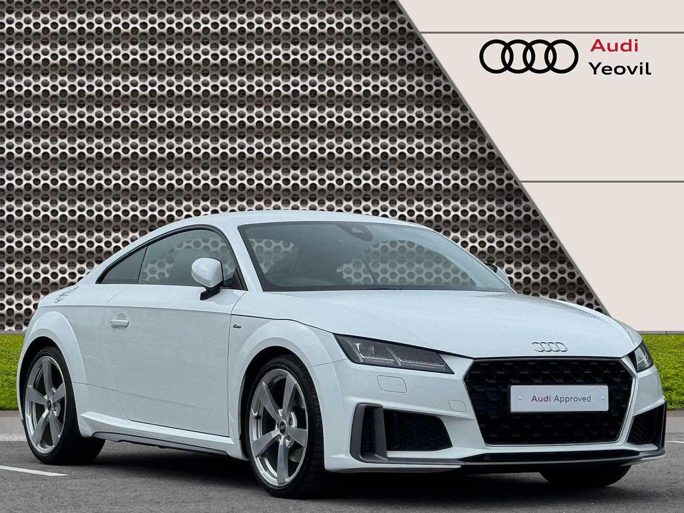 Main listing image - Audi TT